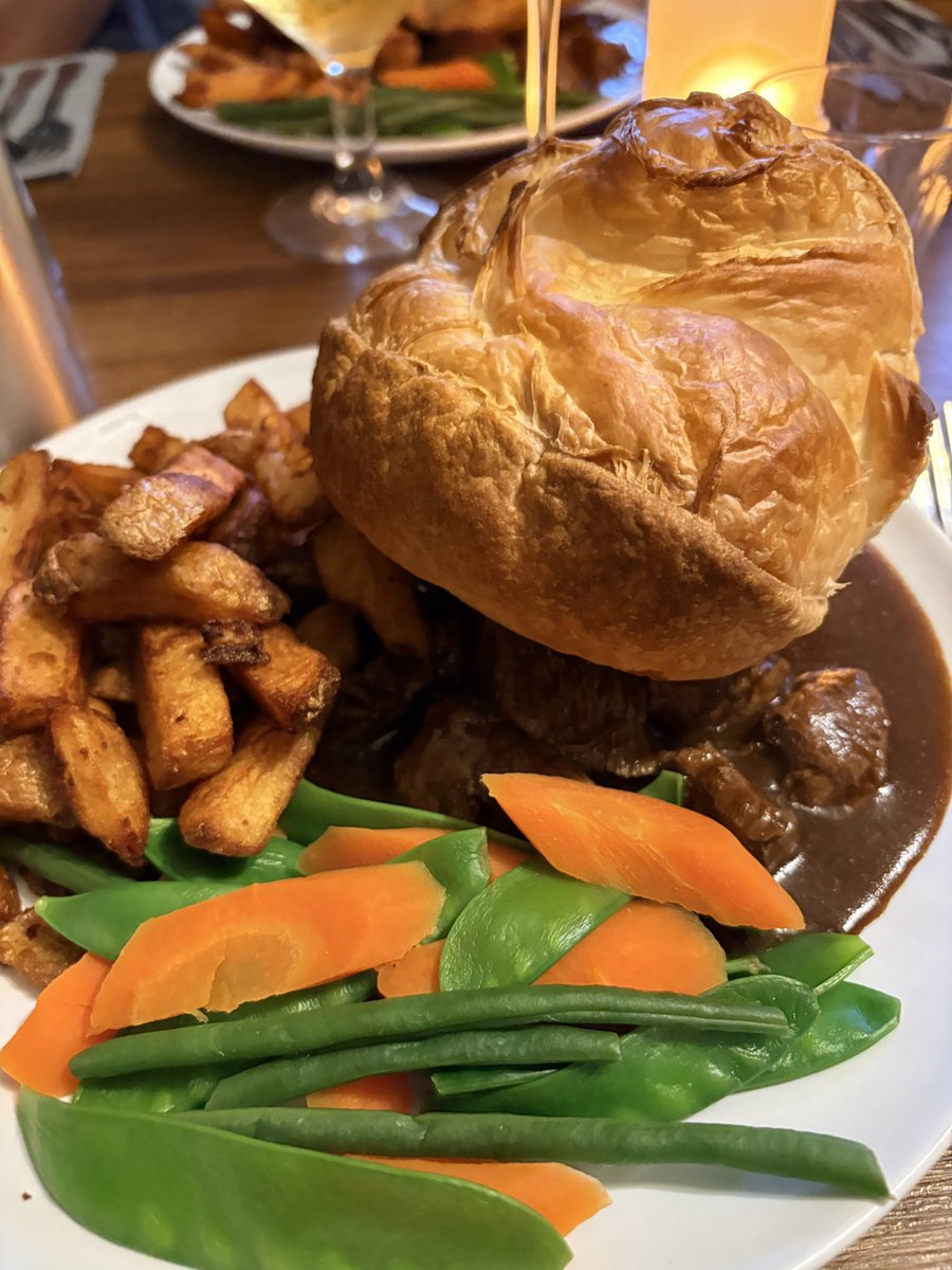 Gill 🐈⬛🐻🐼🐻❄️ tweet media