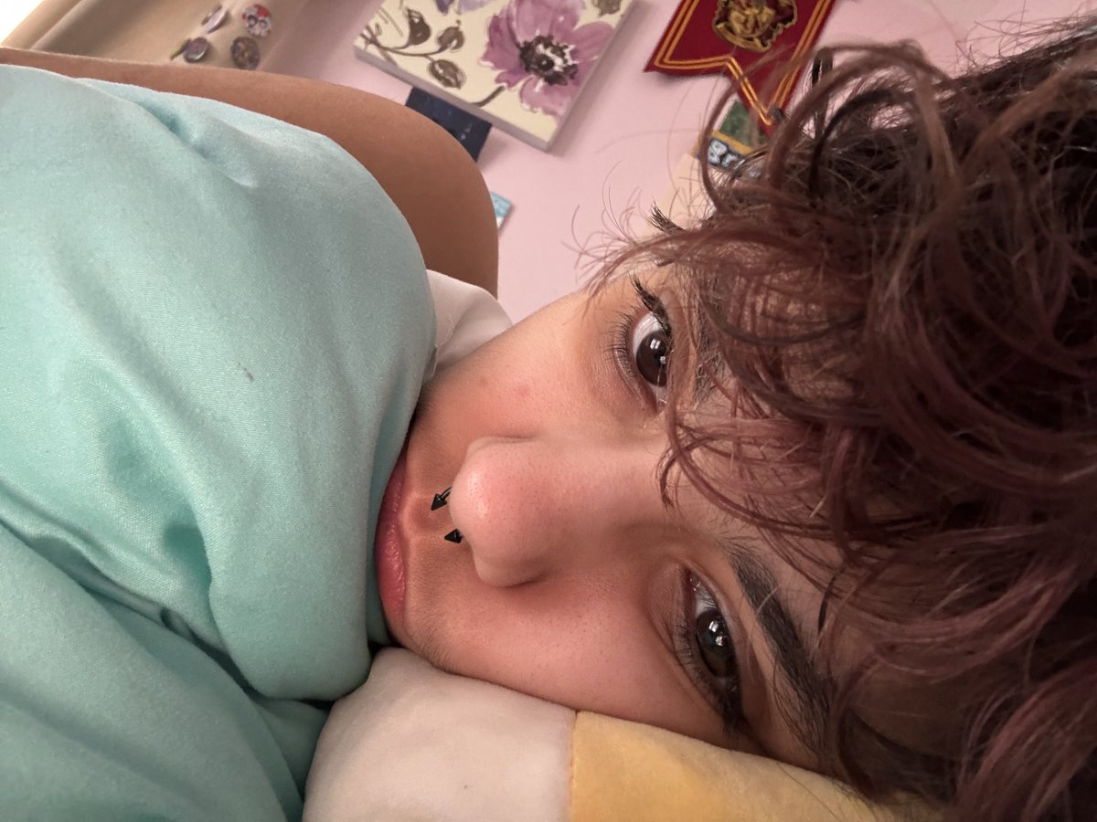 moon of 𝘀𝗵𝗲𝗱𝘁𝘄𝘁 ☾ fly tweet media