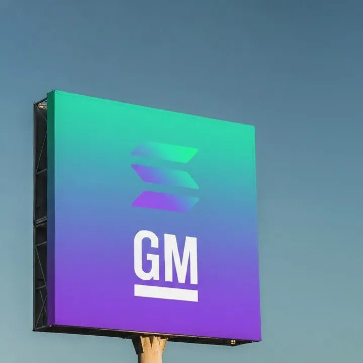 Solana Hub tweet media