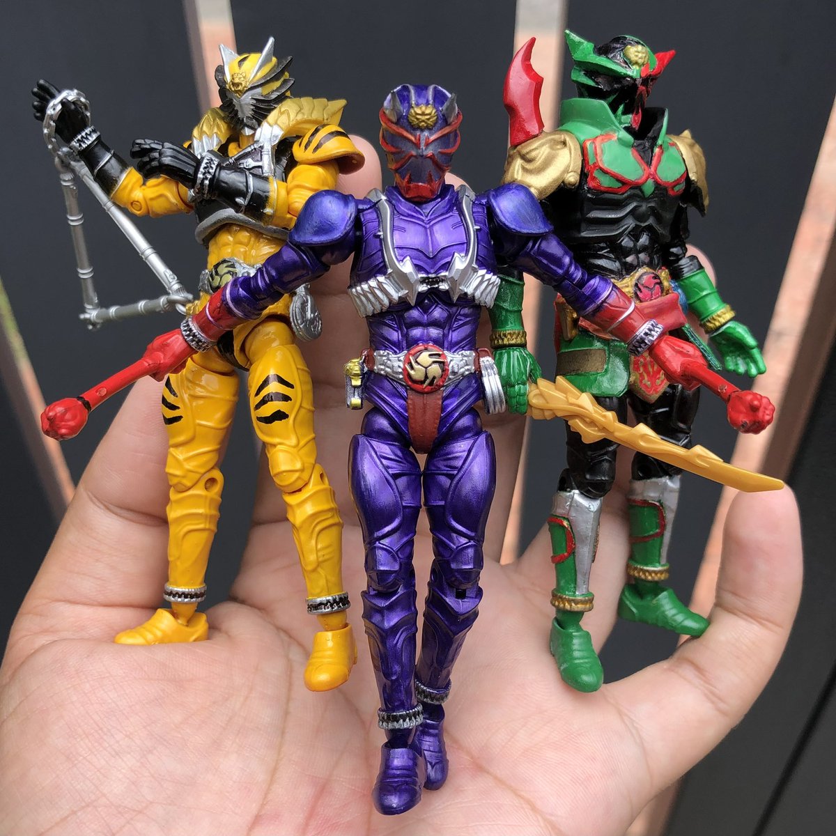 MBlackhebi's tweet photo. shodo kamen rider nishiki (custom)
kamen rider hibiki (repaint)
kamen rider kabuki (custom) https://t.co/3SqPeheWJR