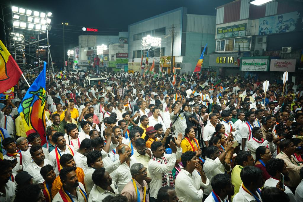 அஇஅதிமுக தலைமையிலான தேசிய ஜனநாயக கூட்டணியில், பாமக சார்பில் அம்பத்தூர் சட்டமன்ற தொகுதி வேட்பாளர் K.N.சேகர்  அவர்களுக்கு மாம்பழம் சின்னத்திலும், அதிமுக வேட்பாளர்கள் மதுரவாயல் சட்டமன்றத் தொகுதி பென்ஜமின், மாதவரம் சட்டமன்றத் தொகுதி V.மூர்த்தி, திருவள்ளூர் சட்டமன்றத் தொகுதி P.V.ரமணா,