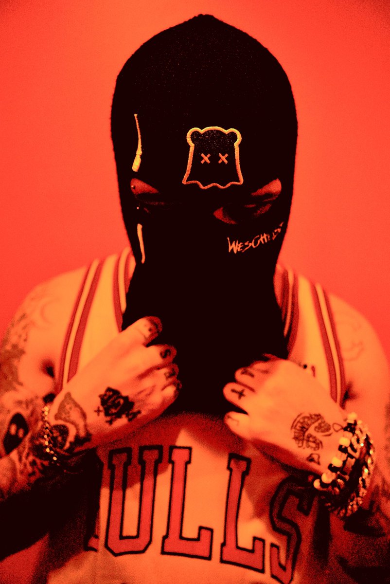 WesGhost tweet media