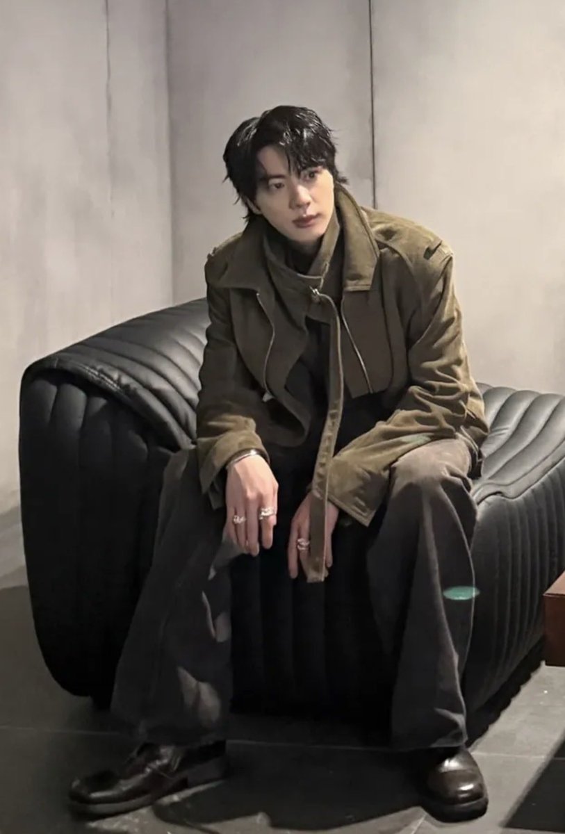 rieooo♬.*゚ECHO✨️JIN tweet media