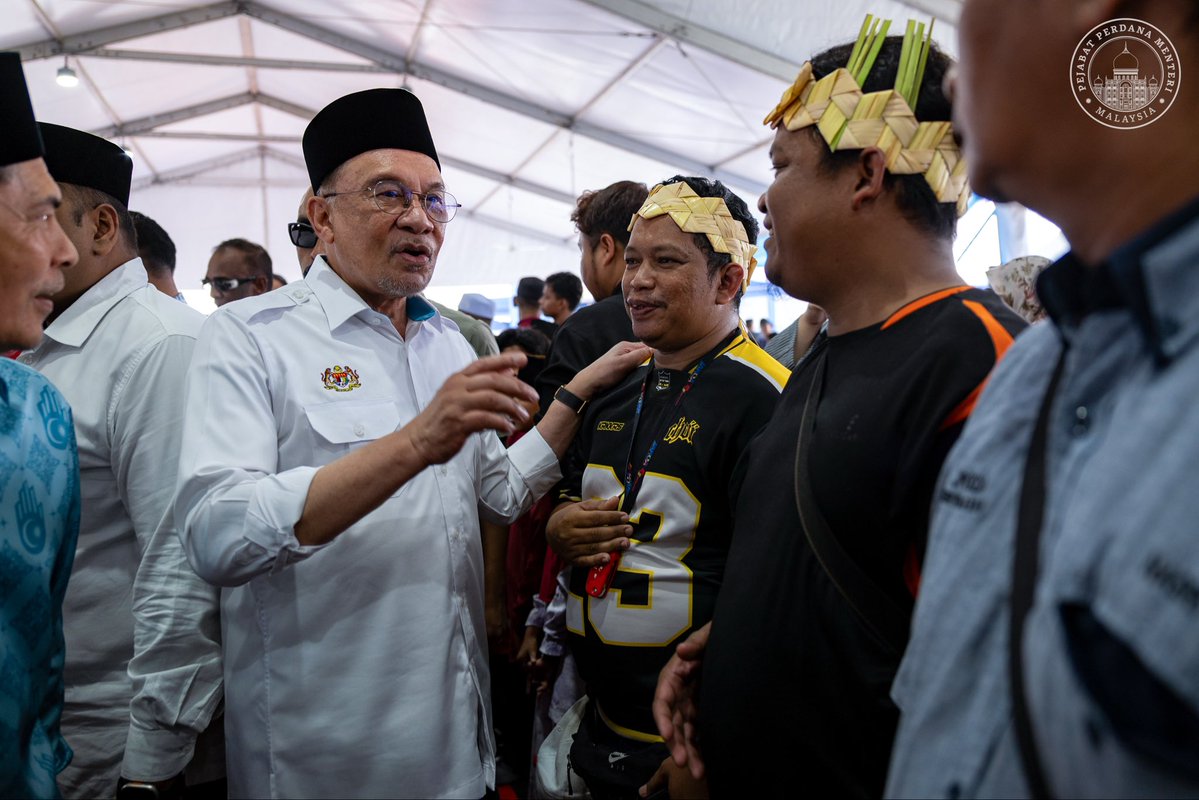 Anwar Ibrahim tweet media