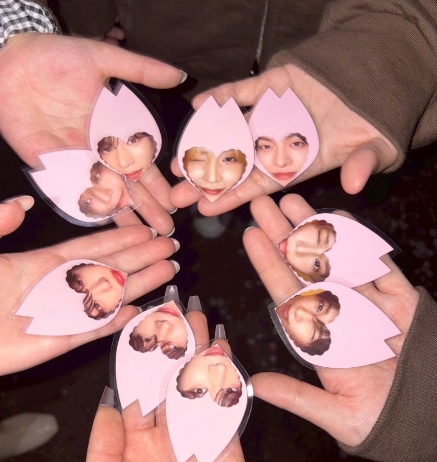 ゆん🦊ྀི tweet media