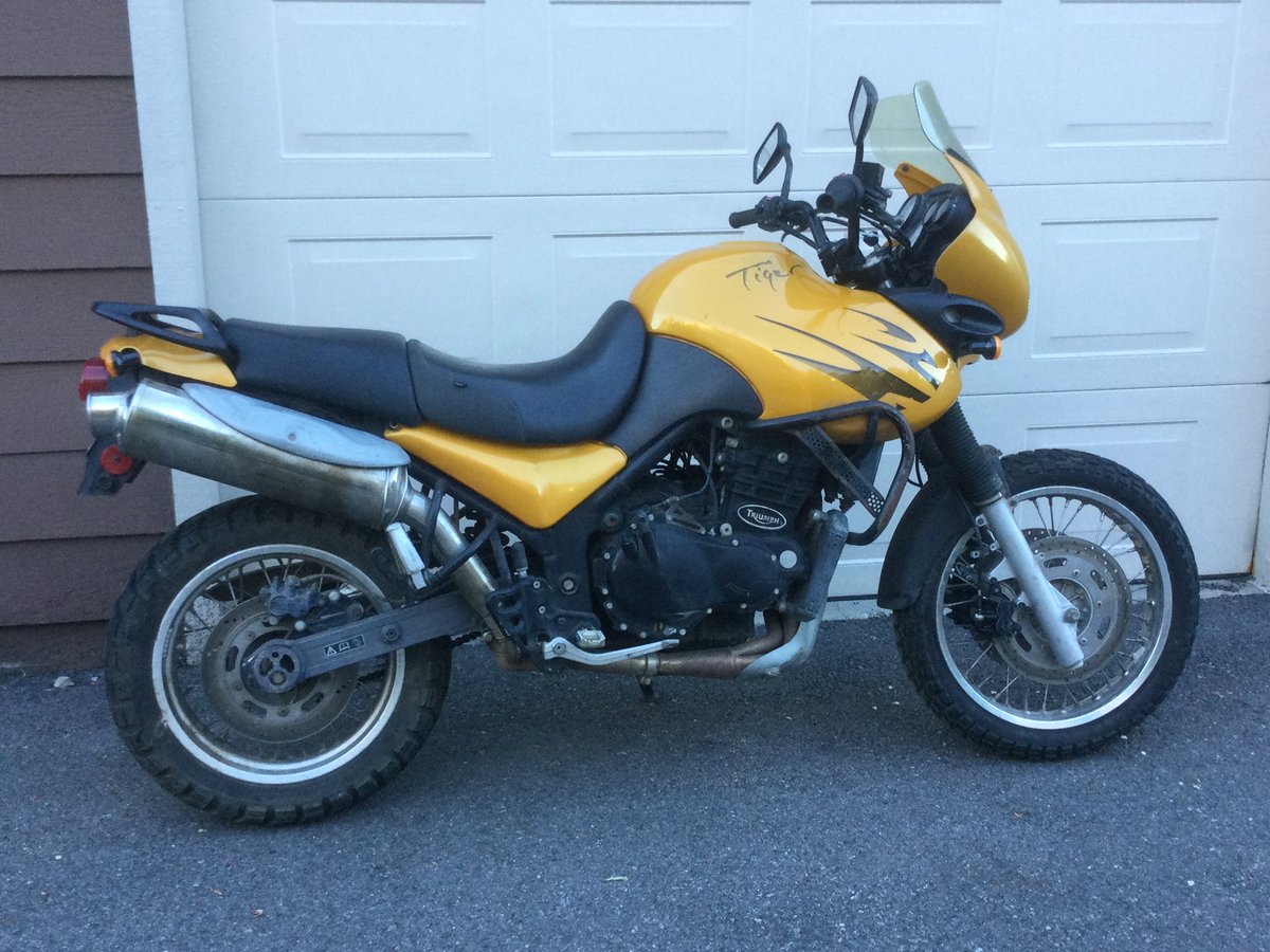 Aladdin Sane tweet media