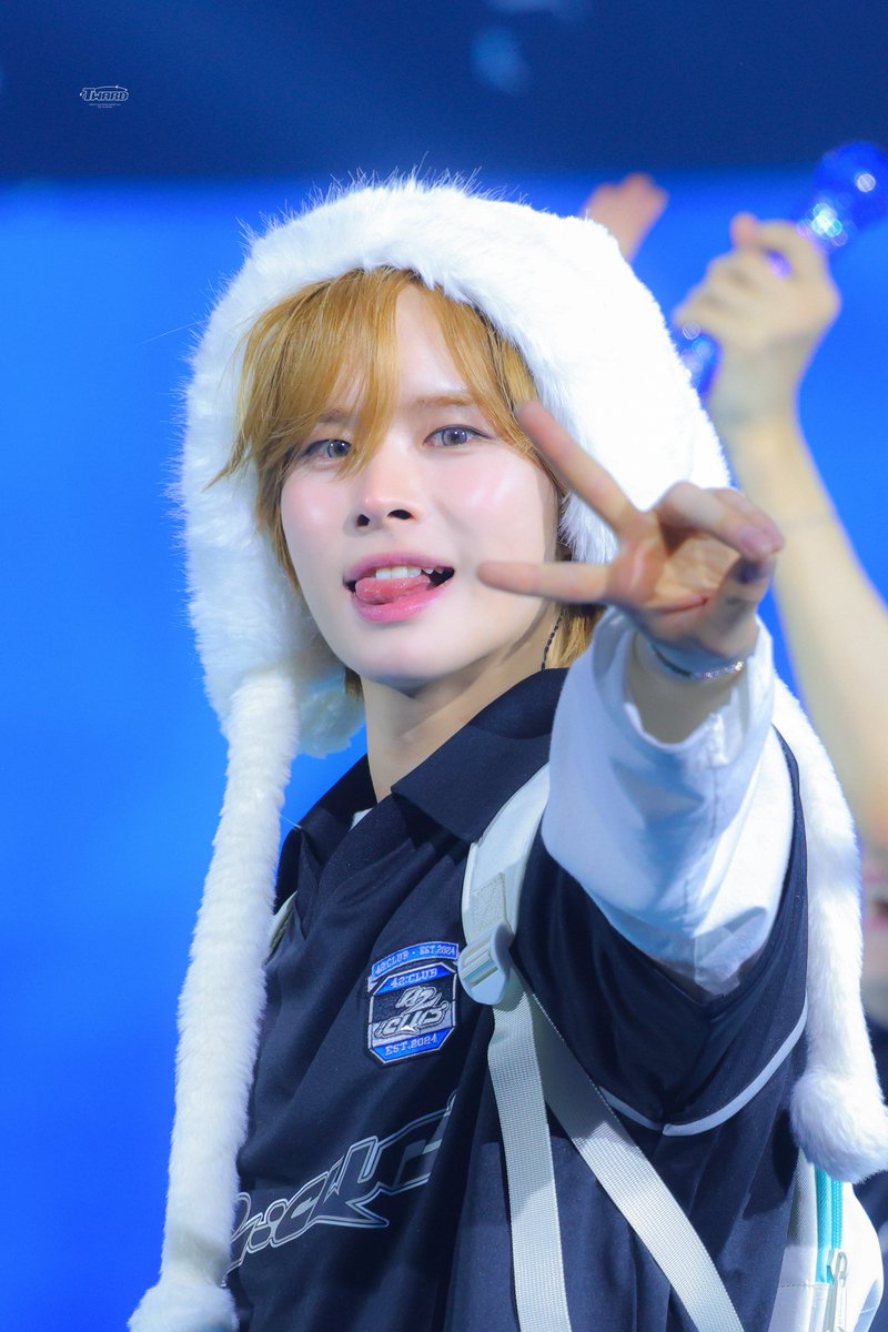 𝗧𝗪𝗔𝗥𝗗 tweet media