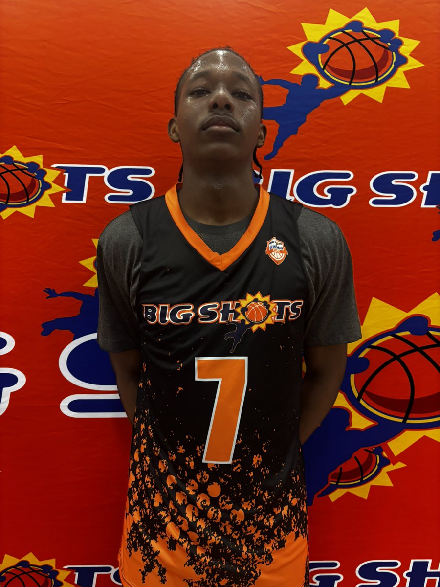 BigShotsGlobal's tweet photo. #BIGSHOTS #CharlotteShowtime 

16u SLAM 

Dunkman Elite BSC - 50 
4 NyJavious Latimer 12 
7 Elijah Bradburn 9 

Team Charleston - 42 
15 TreVoun Gadsden 17 
1 Ashton Furby 14 https://t.co/qaMGlRKMpm