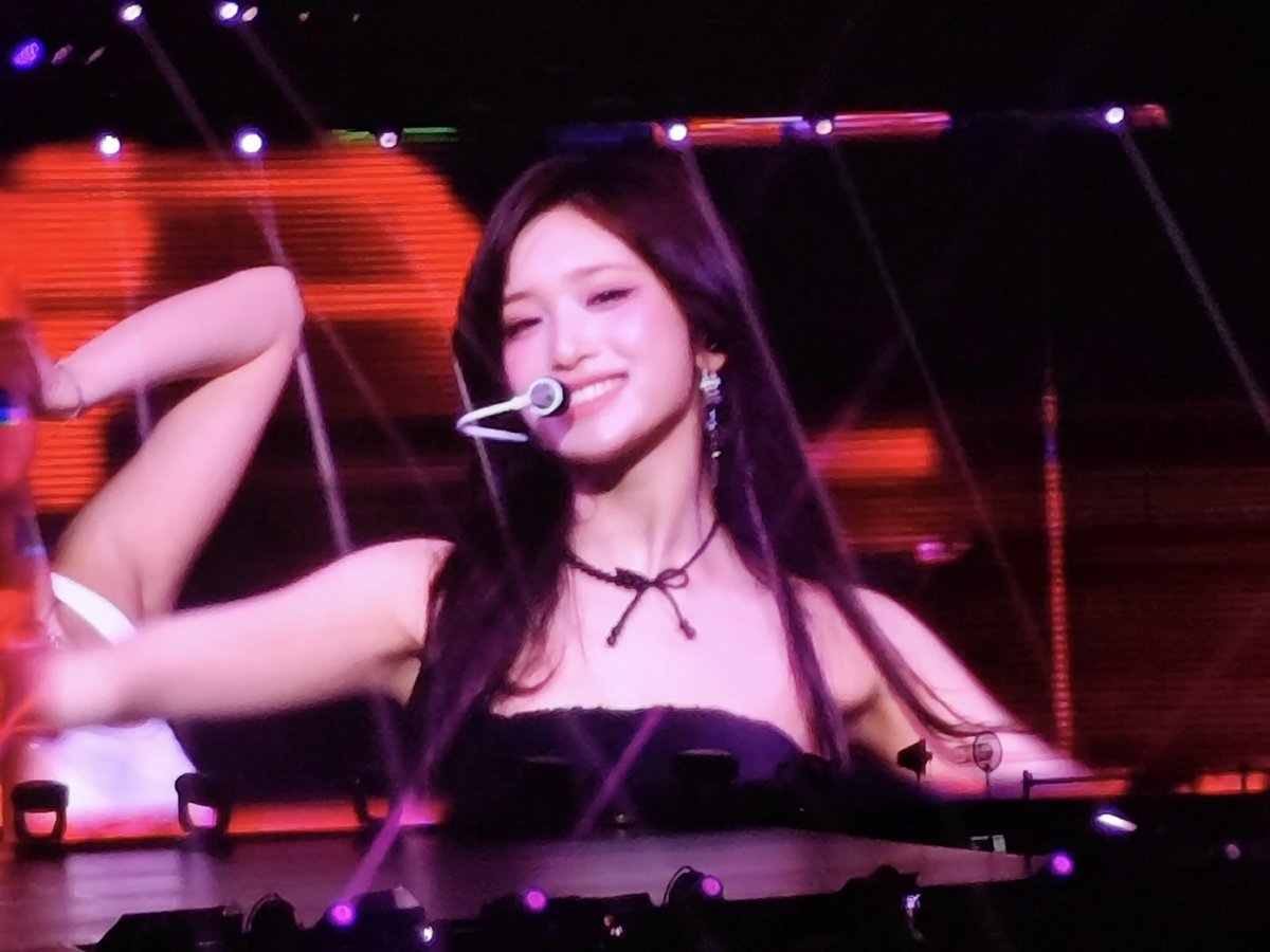 Honneyeeseo🎓 tweet media