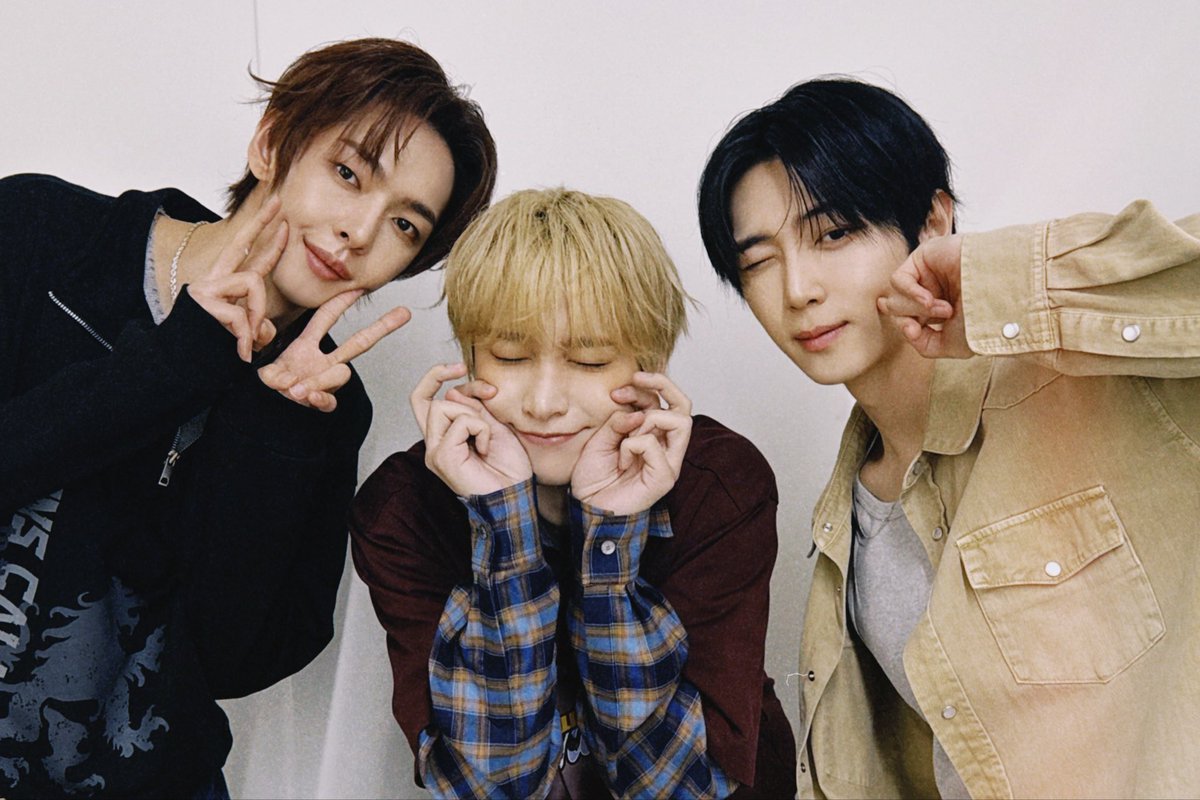 뭐랄까…. 🤔
오늘 QQQ 외모 레전드였다🫢

#QQQ #KB #JISUNG #NINE