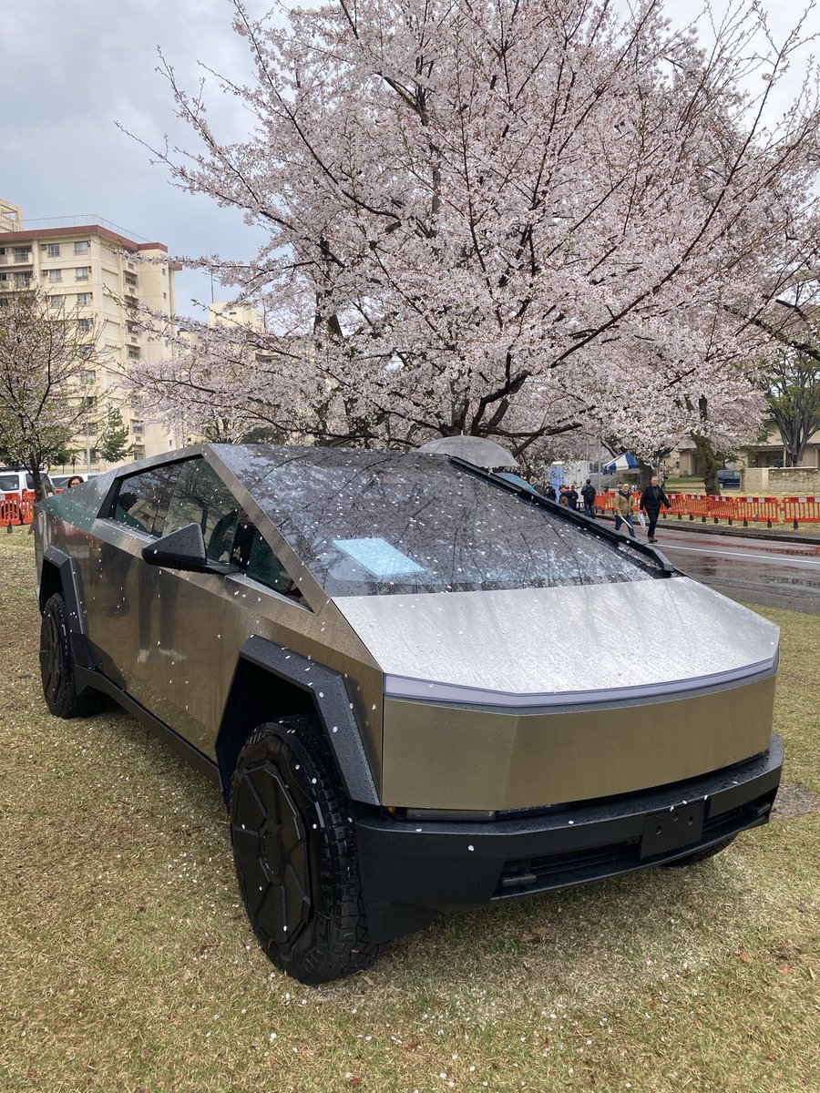 Tomoyuki Yoshino tweet media