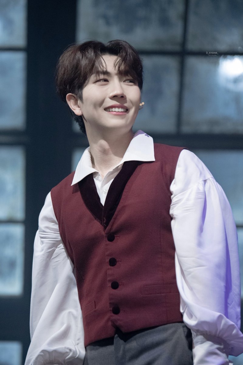 쮼앓☾ ᐝ.∗̥✩⁺˚ tweet media
