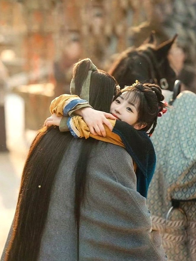 therealyras tweet media