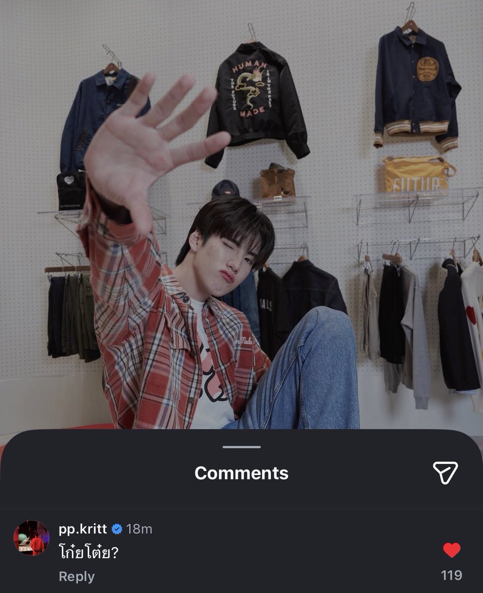 𝚊𝚗𝚊 tweet media