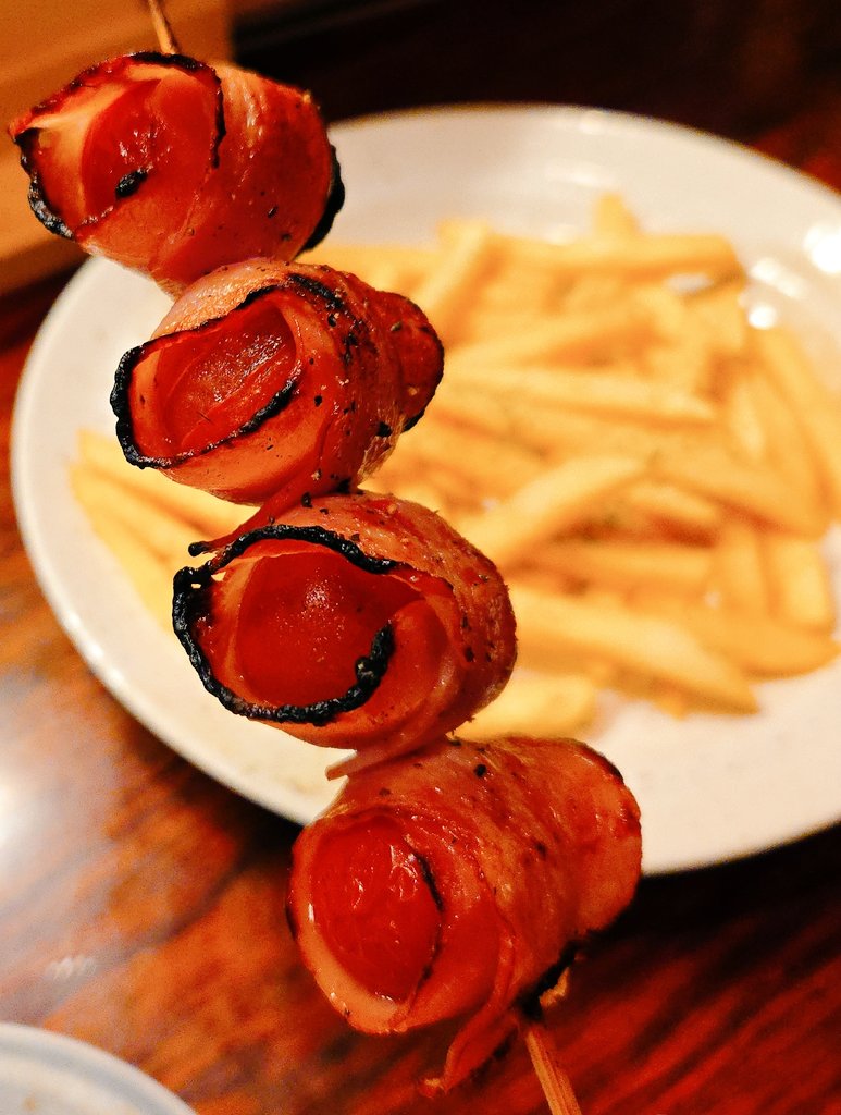 さやか tweet media