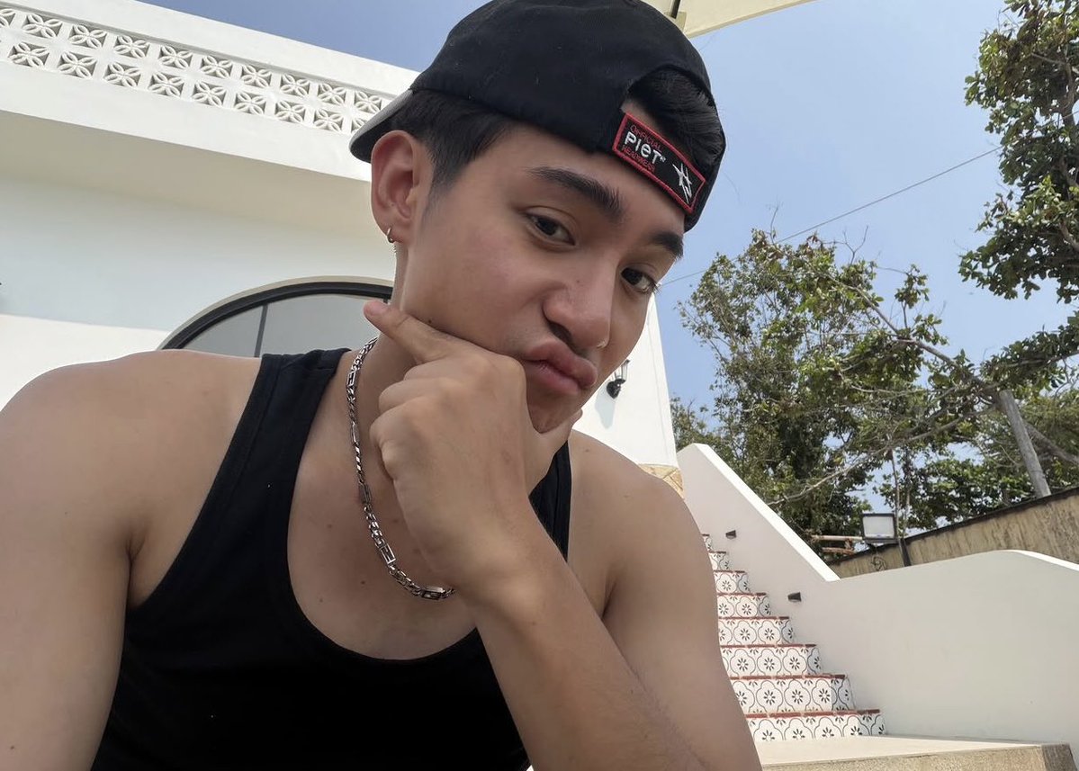 shane ⭑.ᐟ tweet media