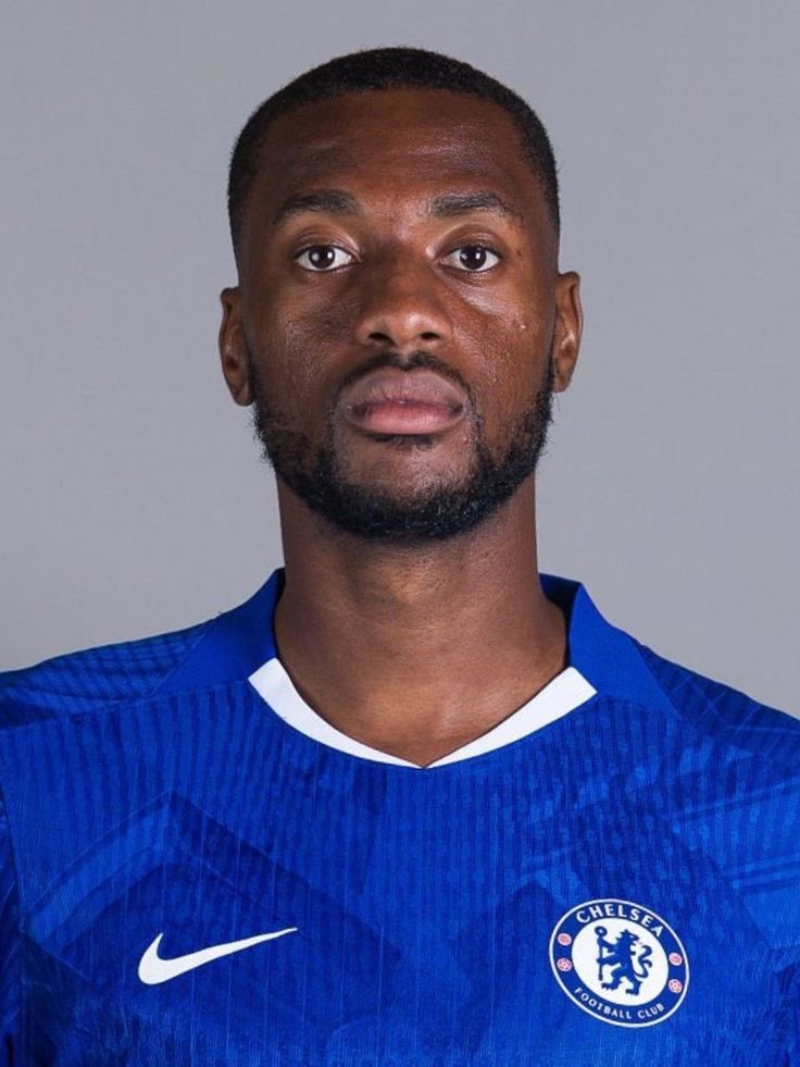 phamouxgram tweet media