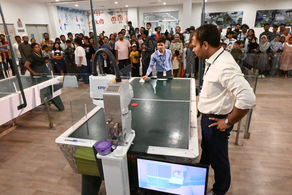 GujScienceCity's tweet photo. गुजरात साइंस सिटी में हर दिन बनता है यादगार अनुभव!
परिवार और दोस्तों के साथ विज्ञान, नवाचार और रोमांच से भरपूर इस अद्भुत दुनिया का आनंद लें।
आइए, सीखने को बनाएं मजेदार और यादगार!
#GujaratScienceCity #VisitNow #FamilyFun #ScienceForAll #ExploreScience #Innovation #STEMLearning #FunWithScience #ChaloScienceCity
@PMOIndia @CMOGuj @GovernorofGuj @IndiaDST @DSTGujarat @InfoGujarat @drvrajesh @arjunmodhwadia