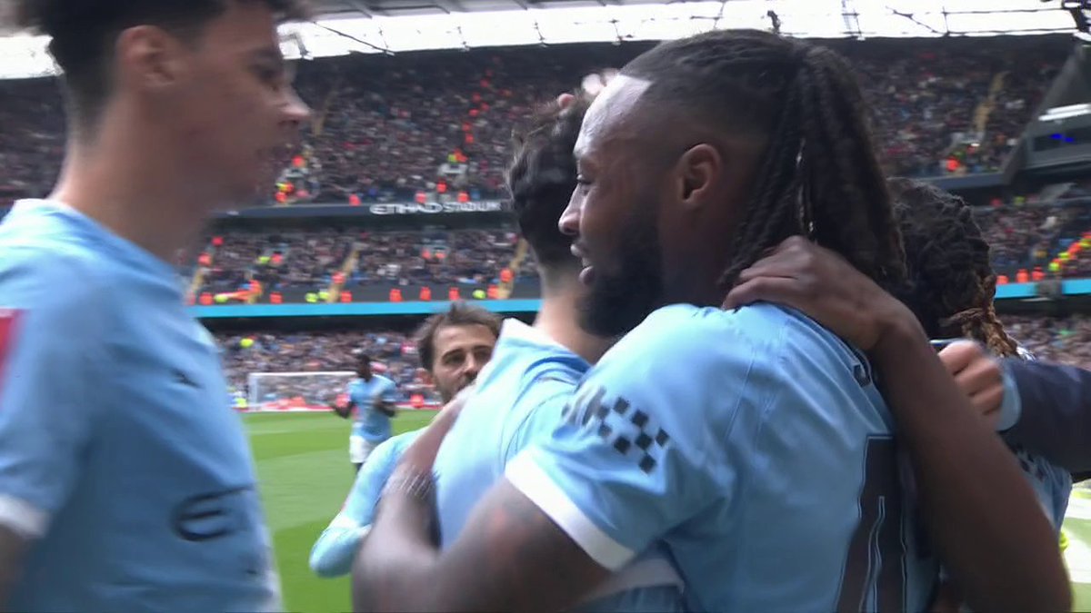 هدف خيالي من أنطوان سيمينيو في شباك فريسته المفضلة ليفربول 