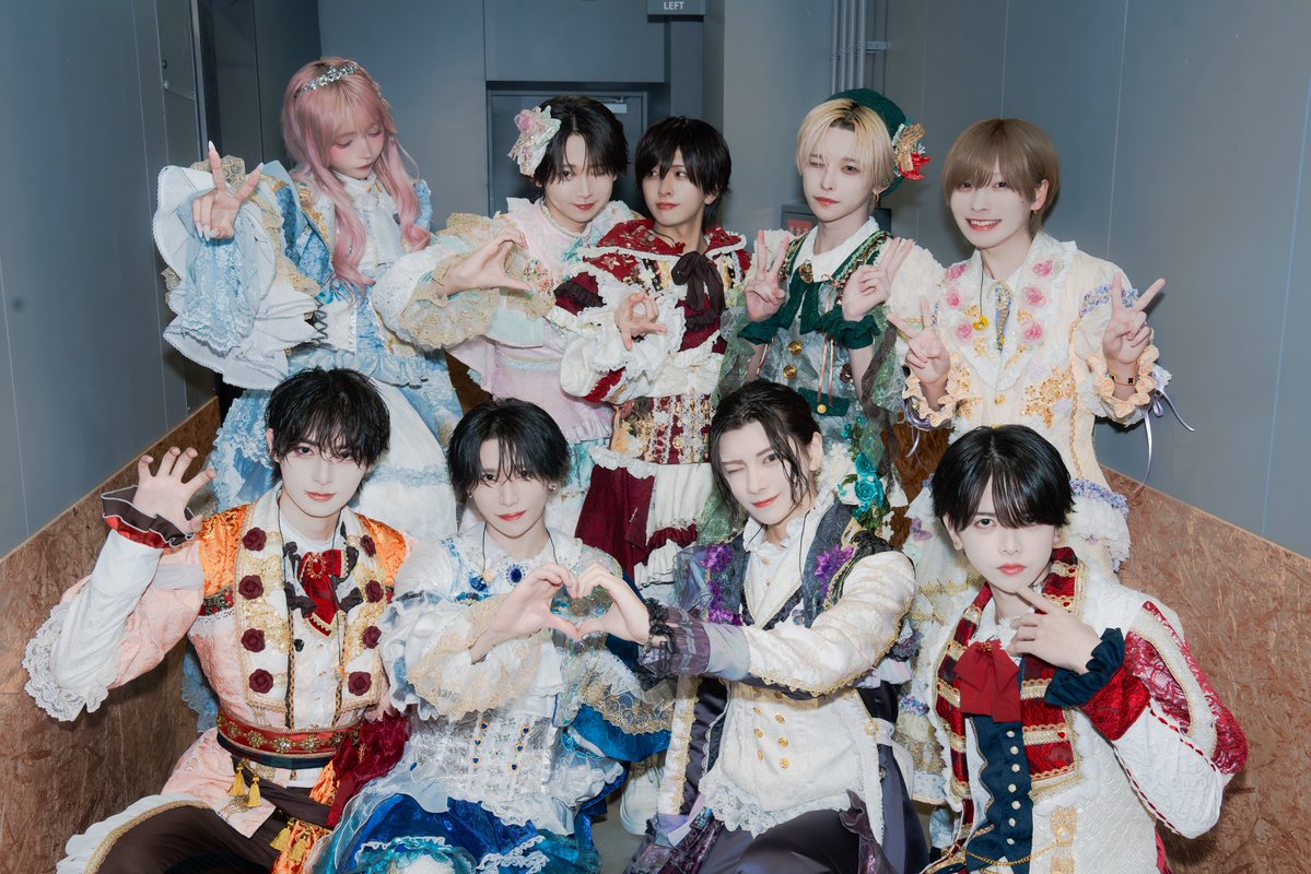 #らぶしっく tweet media