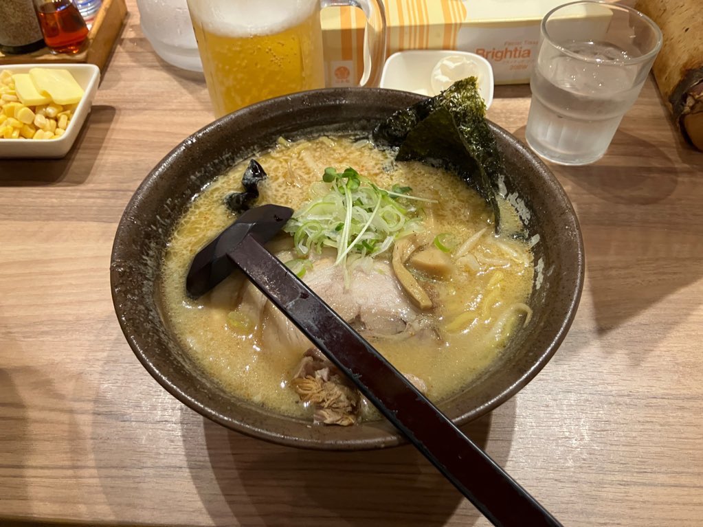 hide_tact's tweet photo. 久々の札幌✈️
初日は味噌ラーメンとスープカレーを堪能😋 https://t.co/6rTxGwNRUJ