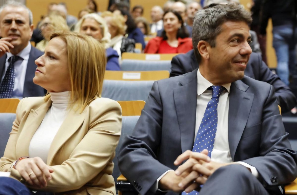 JuanCar49040757's tweet image. El @PSOE y la jueza roja de #Catarroja estan tan obsesionados con Carlos Mazón que les atacan ¡por estar moreno!...ya no se ni que decir, porqué como diga lo que pienso....
@ppopular 
@NunezFeijoo 
#PsoeOrganizaciónCriminal