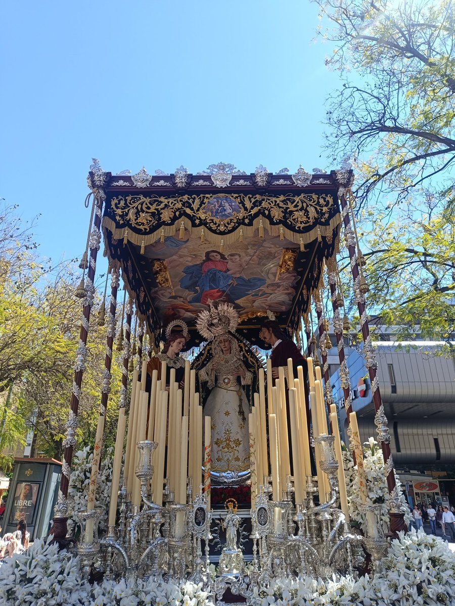 Virgen del Sol, es Sábado Santo en Sevilla. #SSantaSevilla26.