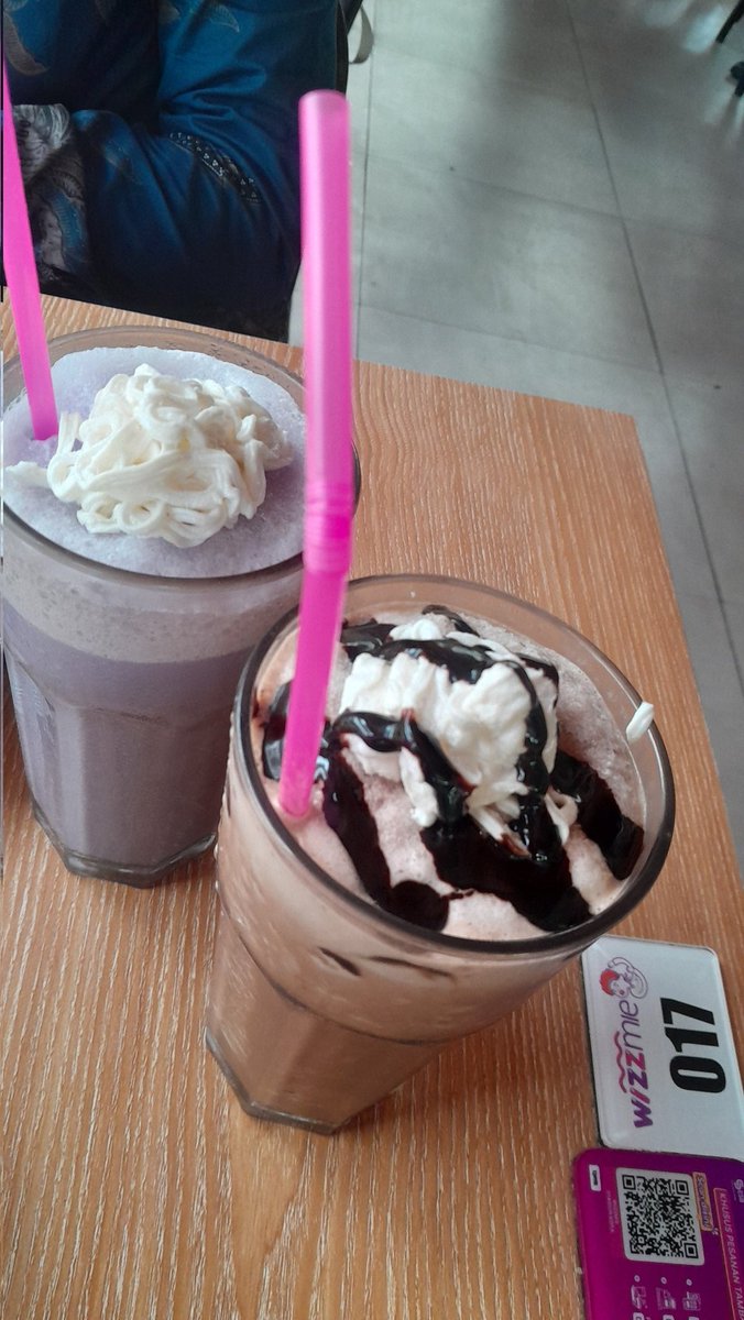 𝒄𝒐𝒎𝒆𝒍 🦥 tweet media