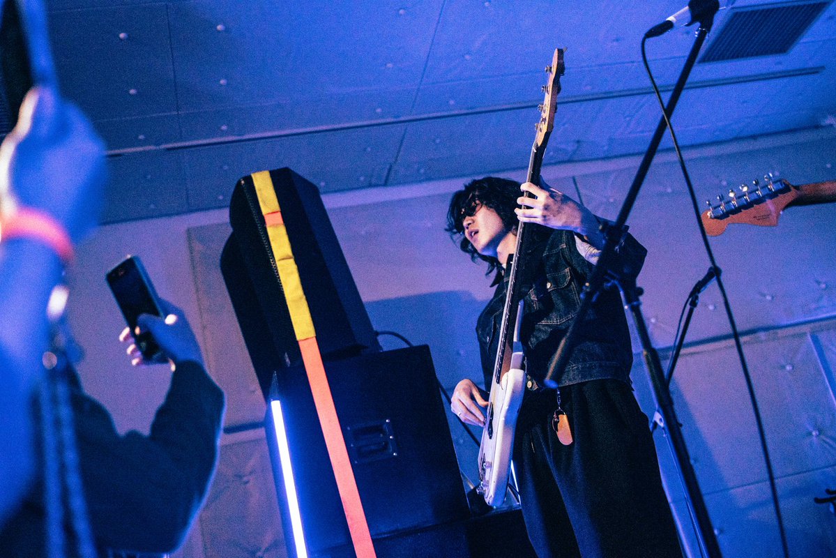 senrecords tweet media