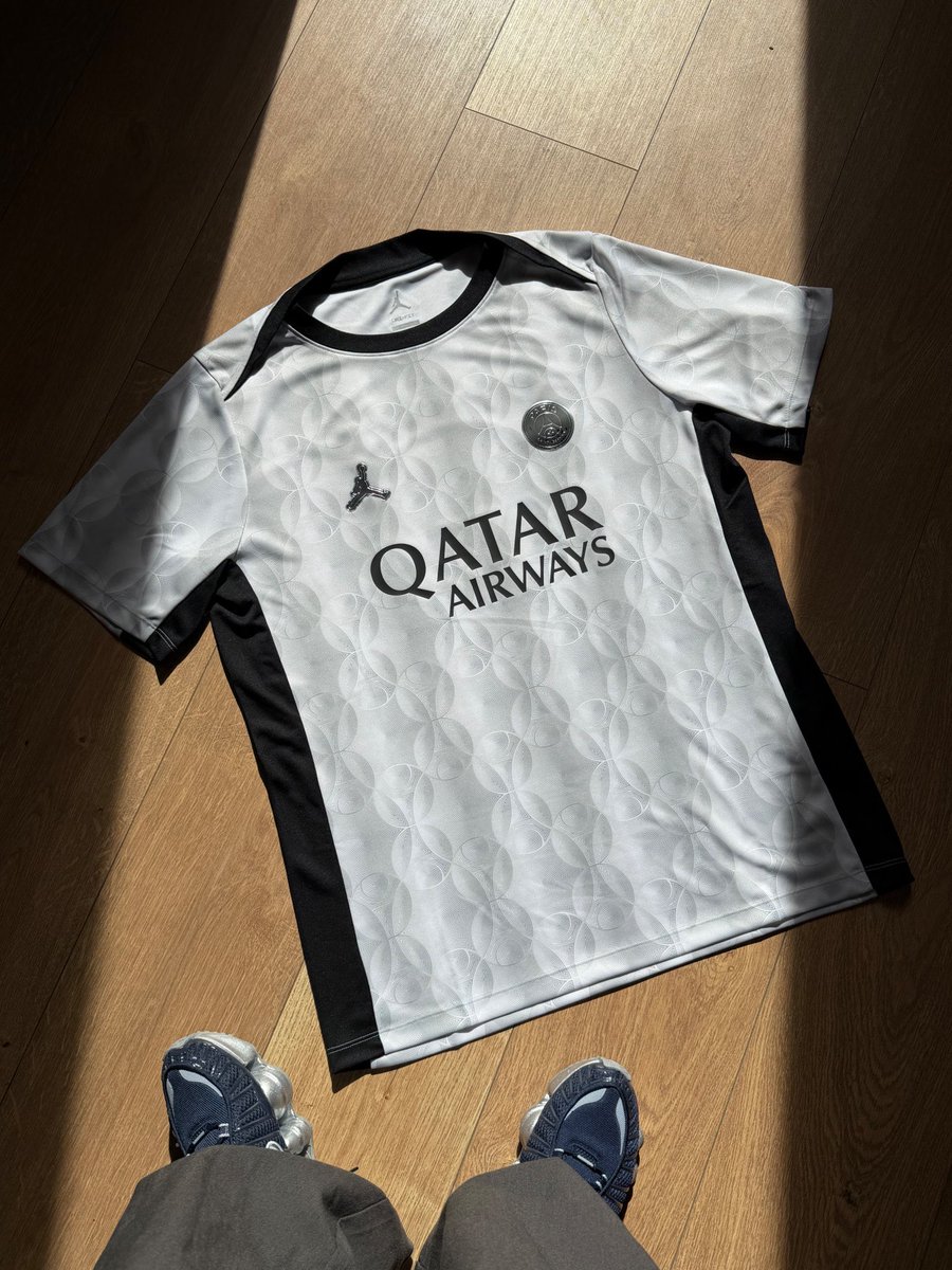 LONGUE VIE À TOUS MENNÉS ❤️ tweet media