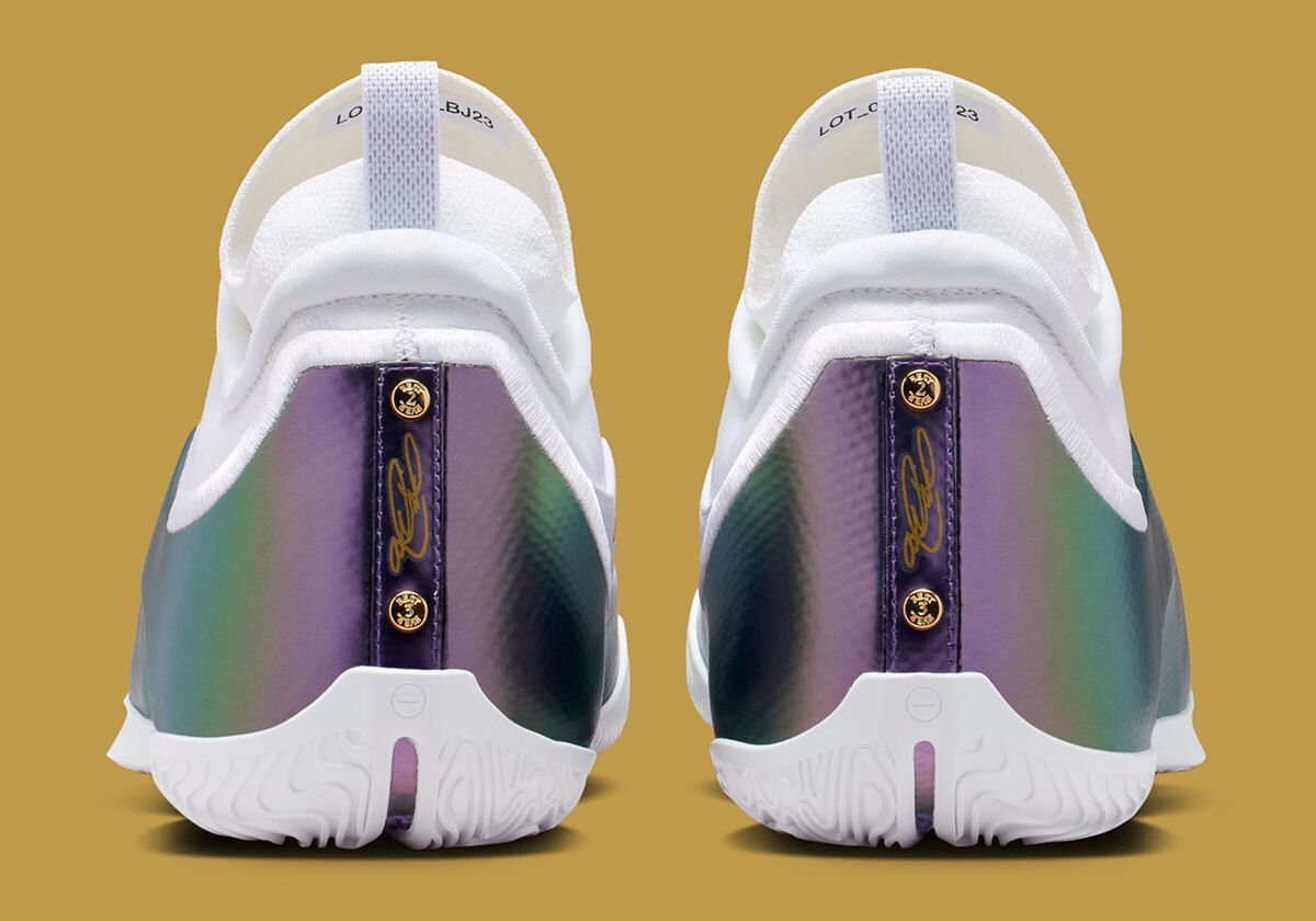 Nike LeBron 23 “For The Record” celebrates the NBA’s all-time scoring leader 👑👏

🗓️ April 10th
💰 $235