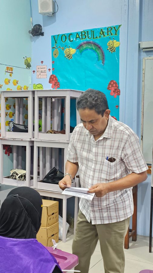 Dr Bakuru tweet media