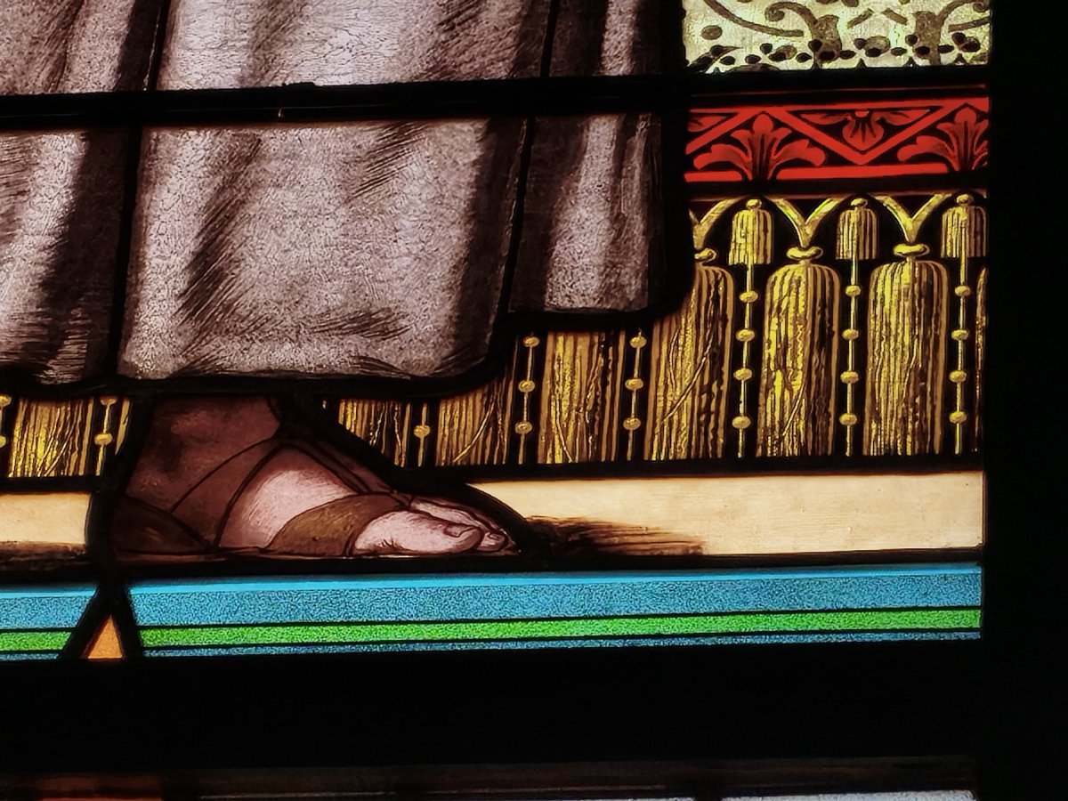 Moda na witraże tweet media