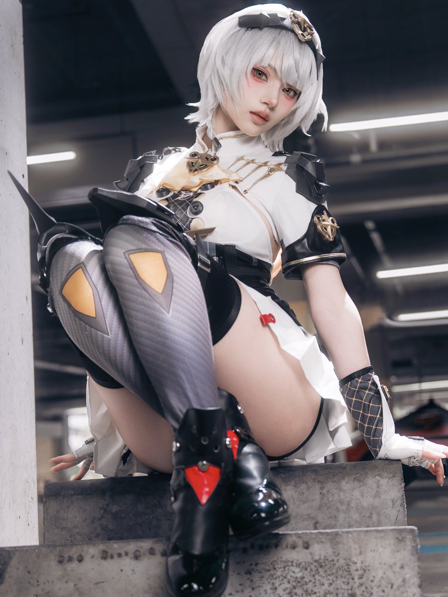 月海つくね tweet media