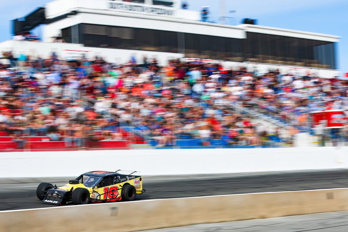 Conner Jones tweet media