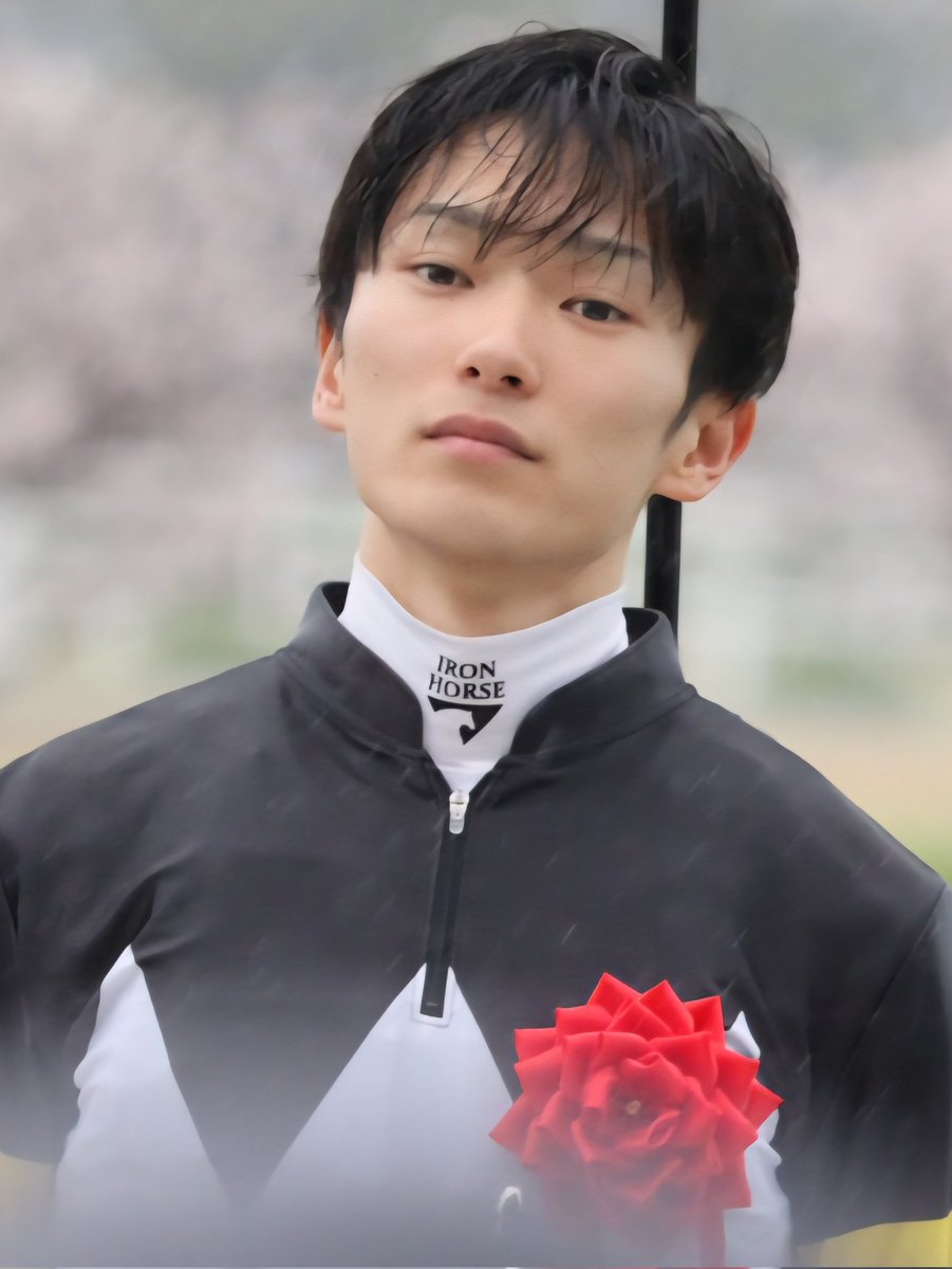 𝐘𝐔𝐊𝐈 tweet media