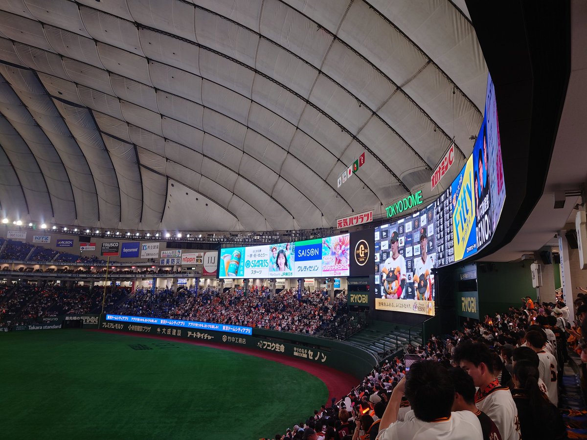 ざっきー tweet media