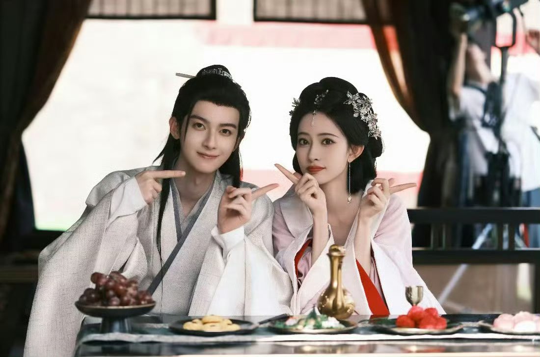 พร้อมพร้อม
ซีรีส์ #BlossomsOfPower #百花杀