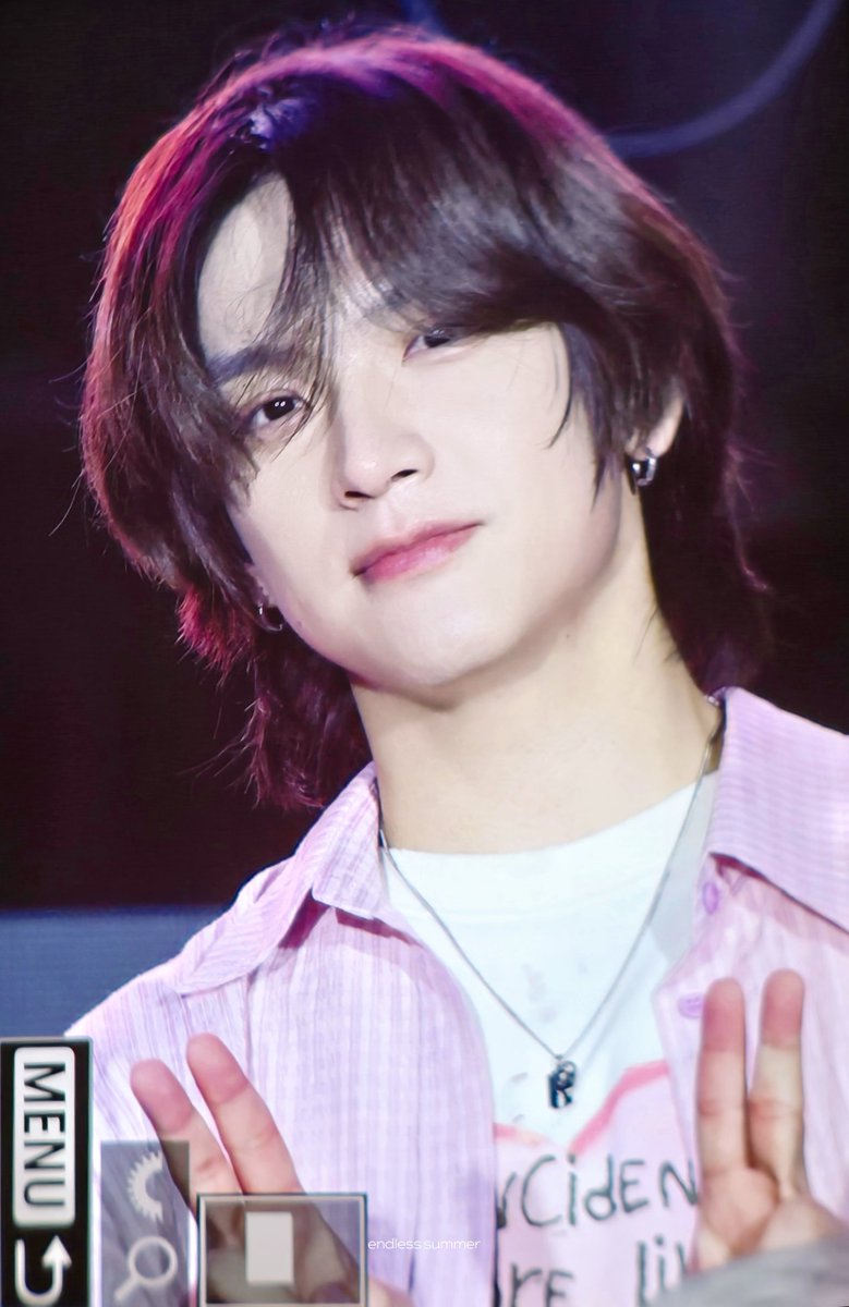 𝚎𝚗𝚍𝚕𝚎𝚜𝚜 𝚜𝚞𝚖𝚖𝚎𝚛 tweet media