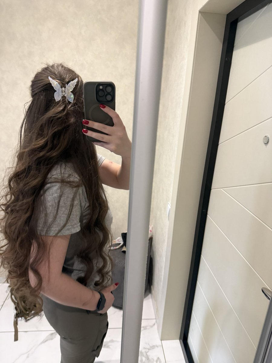 Жульєн tweet media