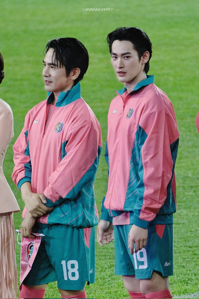 ‧₊˚ ᵐᴹᵒᵒᵏˣ⁹ᵗʰ ༘⋆😾🖤 ̫⋆(´。•᎑•`) tweet media