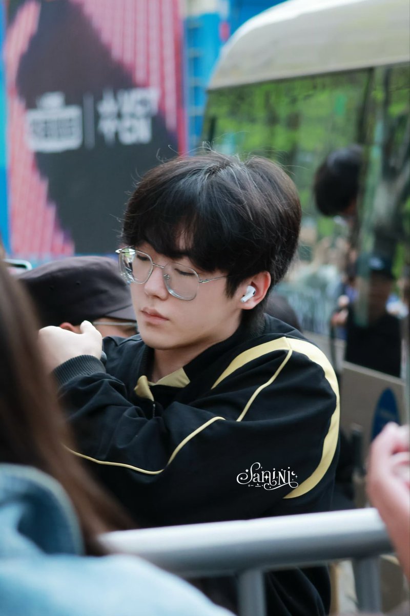 smo99v's tweet image. 260404 #Smoggy

(📎weibo.com/7780927983/528…)