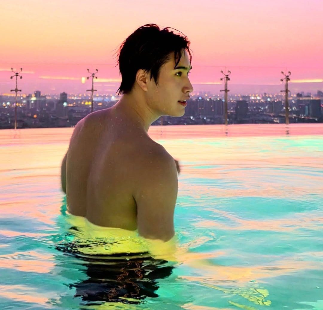 –Bomi🤍 tweet media