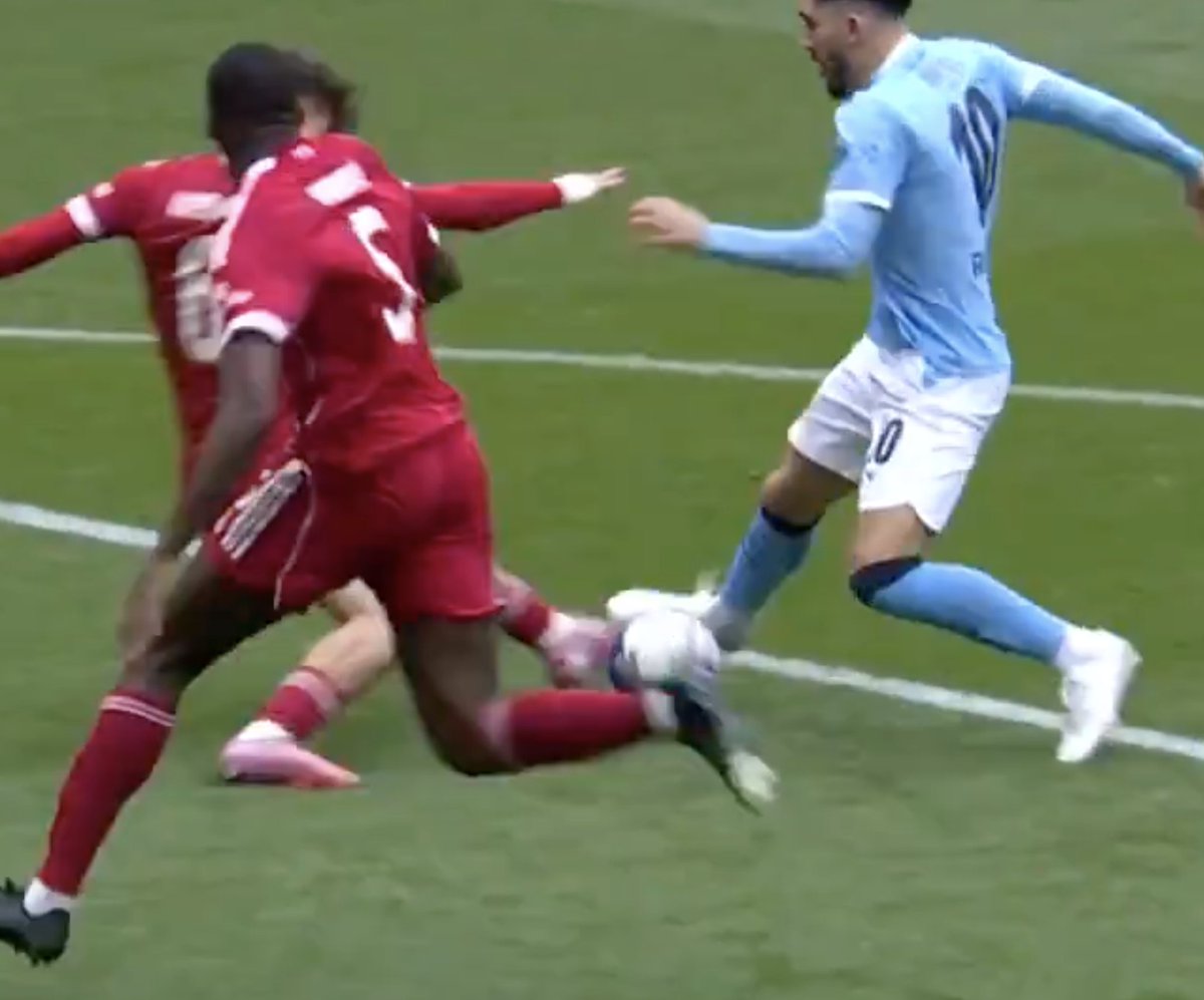 FI - Dan The Man tweet media