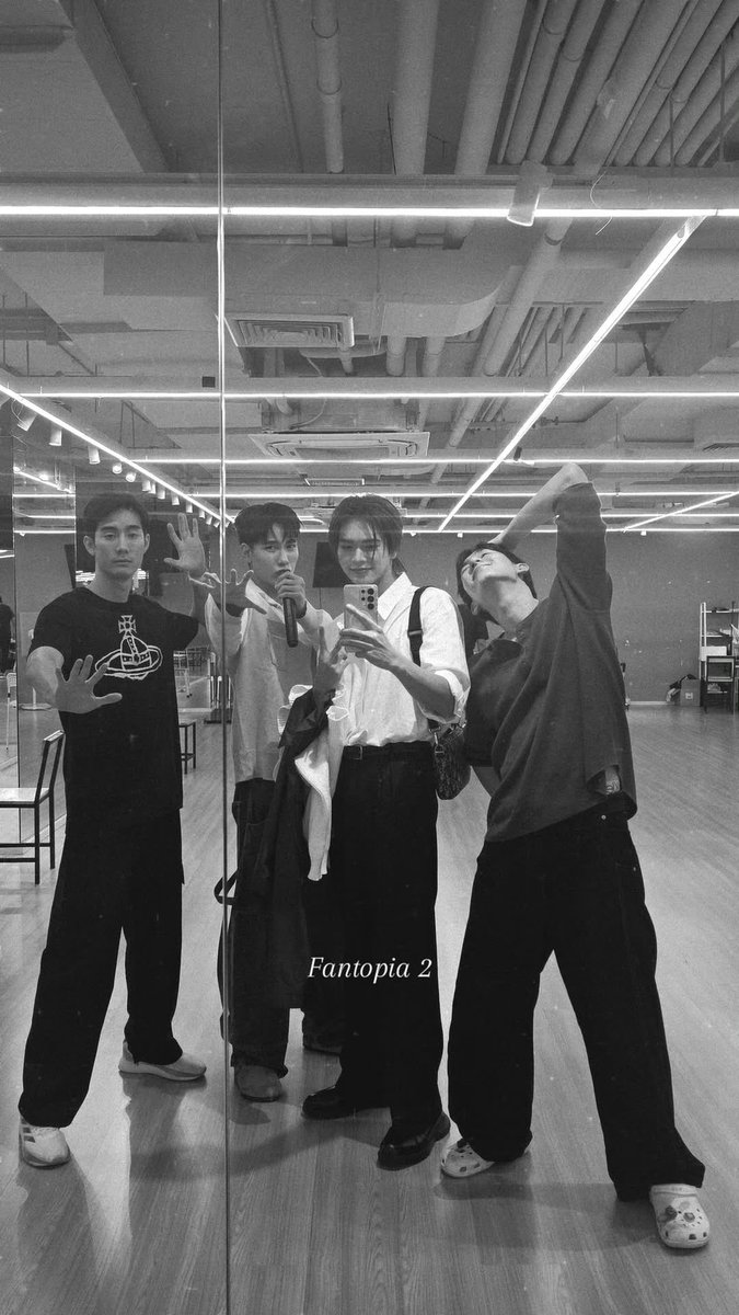 ˚SIRII 𐙚 tweet media