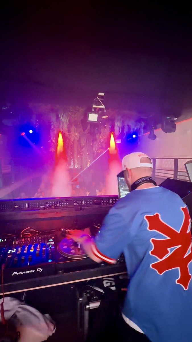 DJ DYSFUNKSHUNAL tweet media