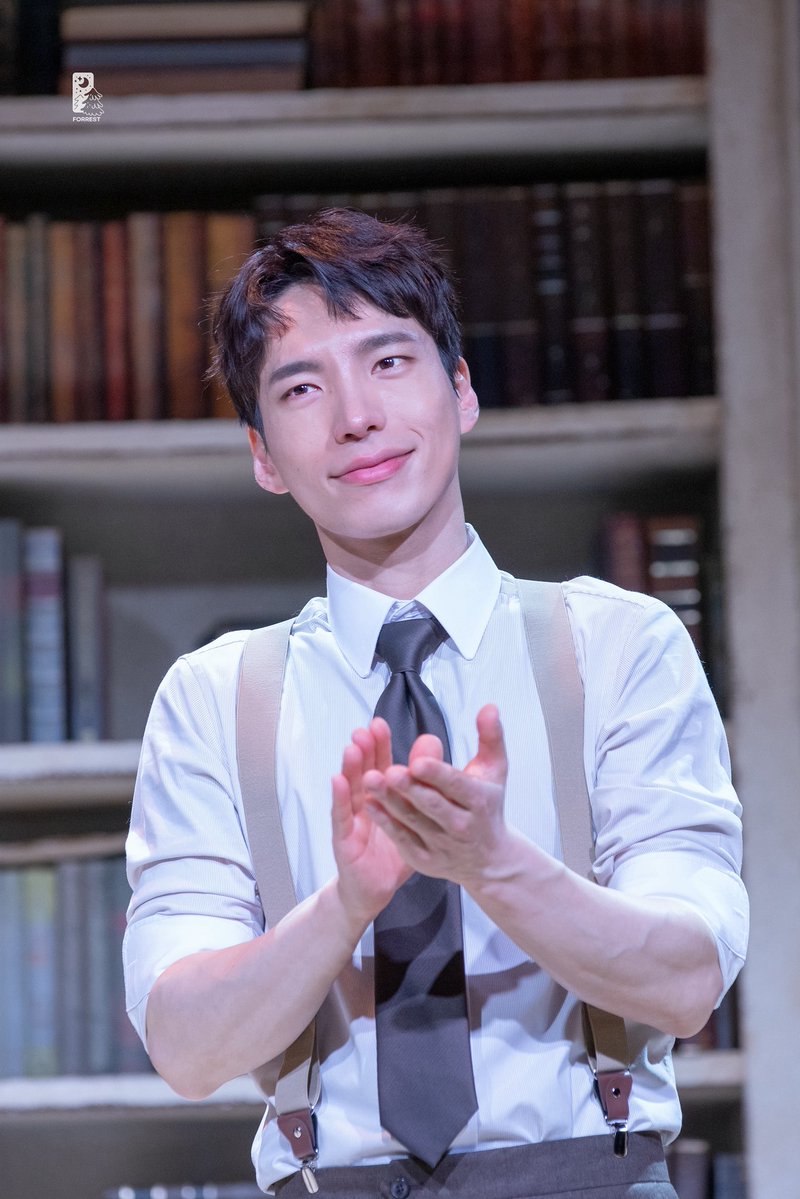 포 레스트 tweet media