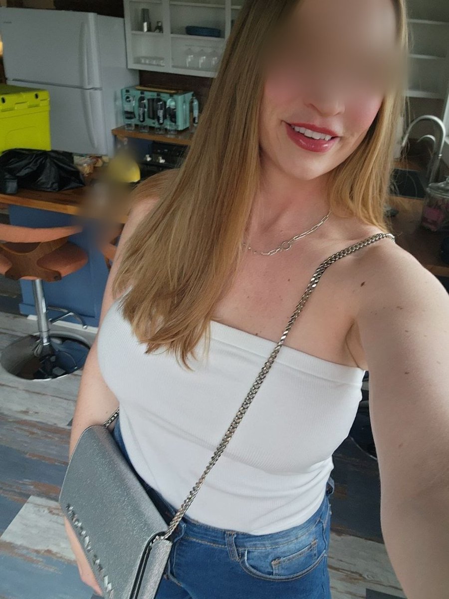 Autumn Falls, Ohio Lover + FMTY tweet media