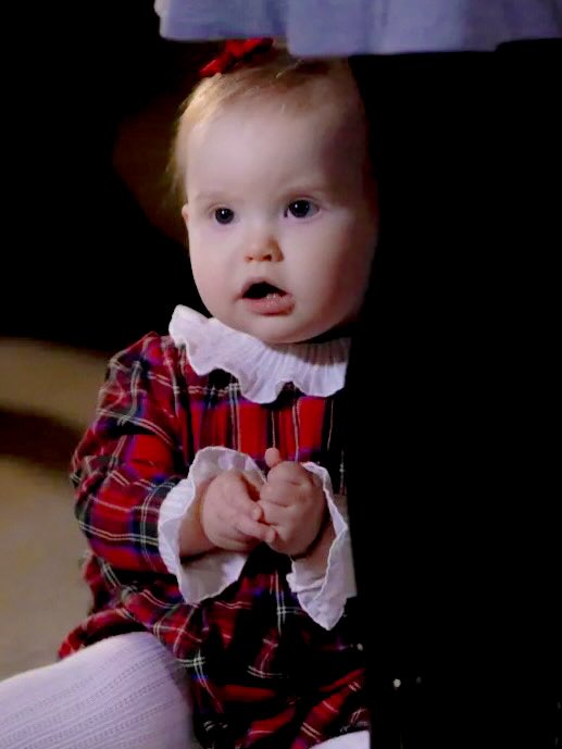 royalchildren_'s tweet image. Princess Ines of Sweden receives the Christmas Trees from The Swedish University of Agricultural Sciences Umeå, at The Royal Palace in Stockholm, Sweden 🎄 -December 15th 2025.
.
📷 : Dana Press &amp;amp; Patrick Osterberg/Stella Pictures/ABACAPRESS.COM.
.
#PrincessInes #Sweden