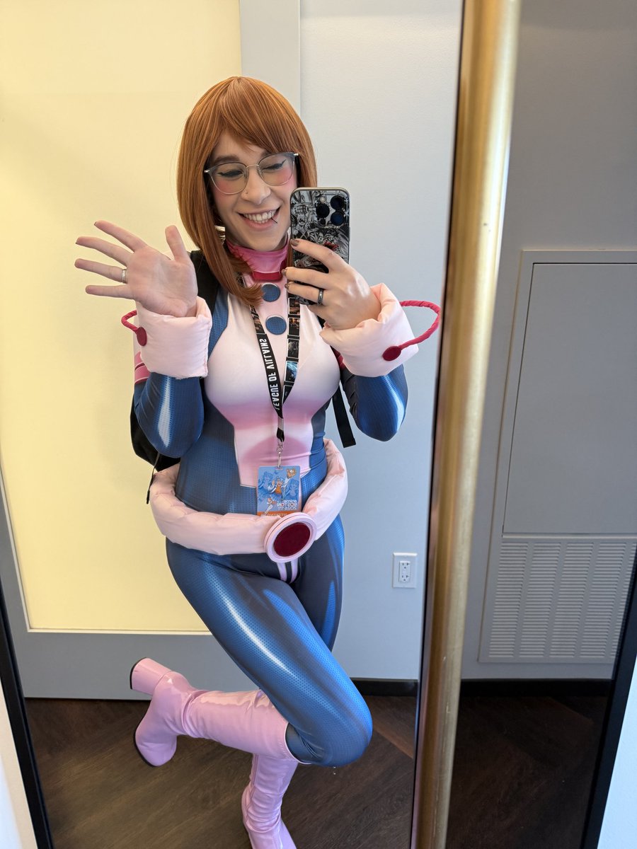 Jess 🦇 tweet media